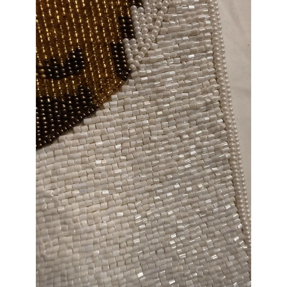 Beaded Skull Clutch Clever Carriage‎ Company Medium White Zip Closure NWT